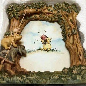 NIB CLASSIC WINNIE THE POOH PICTURE FRAME BY CHARPENTE.